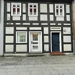 Berliner Fachwerkhaus Naehe Olympiastadion *