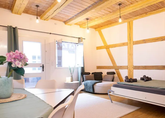 Berliner Fachwerkhaus Naehe Olympiastadion * Berlin